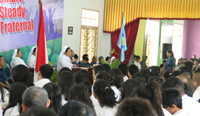 Penyerahan Siswa Baru kepada Sekolah