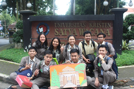Lomba Pertama, Prestasi Pertama